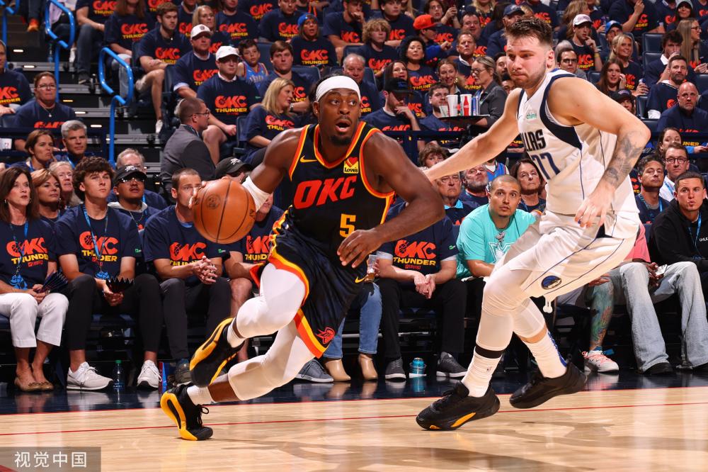 与众多助攻 与众多助攻