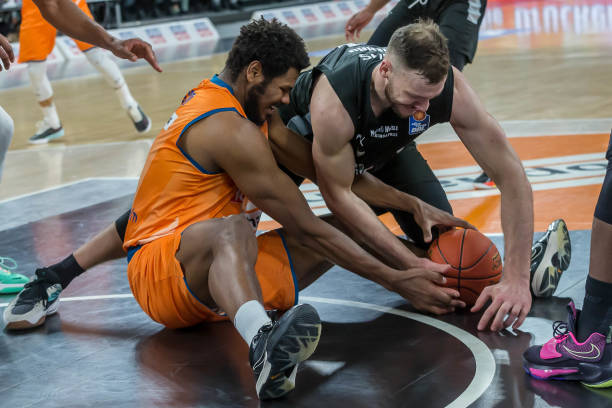 信心打下坚 信心打下坚