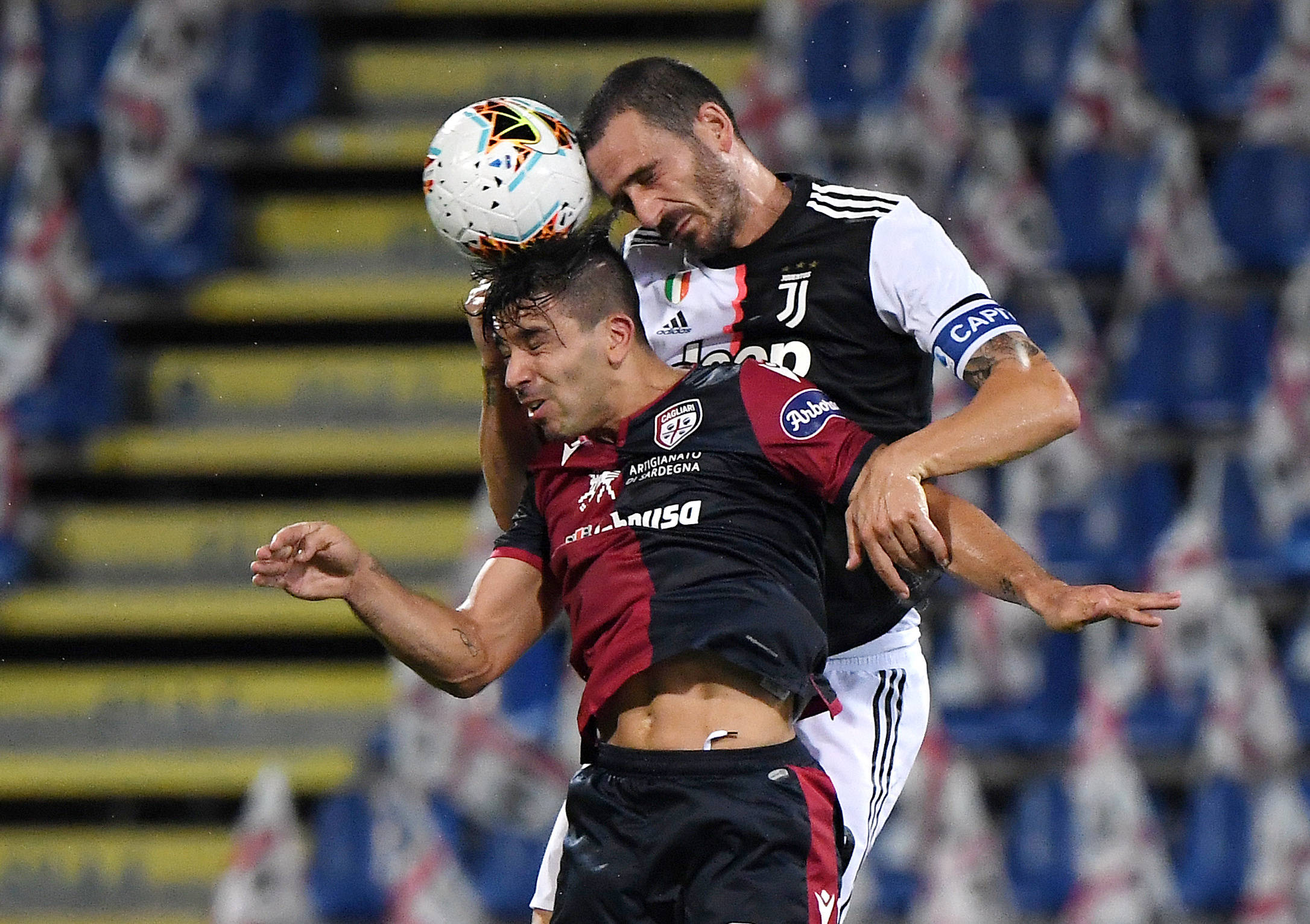 她总能抢得 她总能抢得